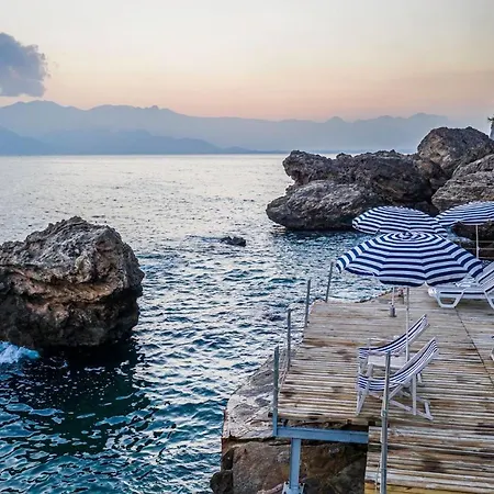 The Marmara Hotel